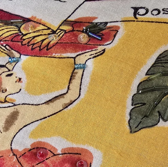 Sydney Short Postcard Colorful Hawaiian Handbag with Wooden Handles - Picture 10 of 15